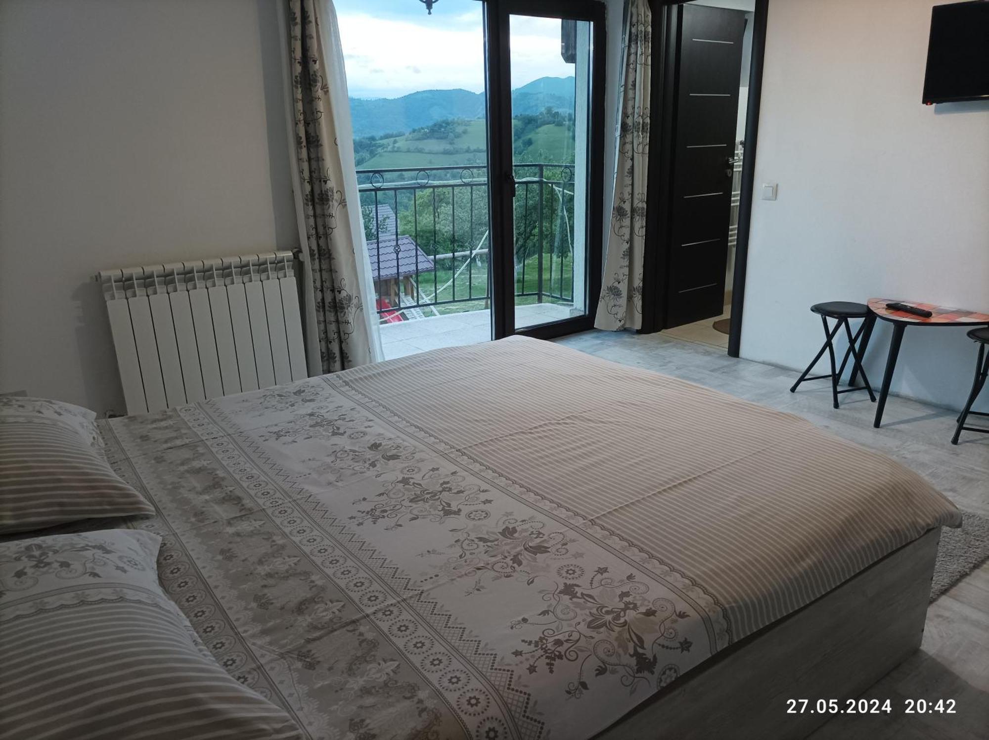 Casa Din Livada, Poiana Marului, Brasov Villa ภายนอก รูปภาพ